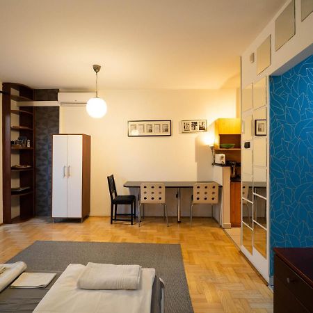 Super Cute Studio With Terrace Next To Gozsdu Passage Budapeste Exterior foto