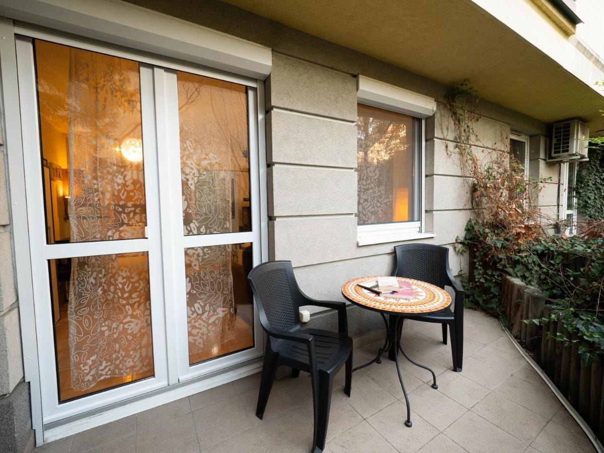 Super Cute Studio With Terrace Next To Gozsdu Passage Budapeste Exterior foto