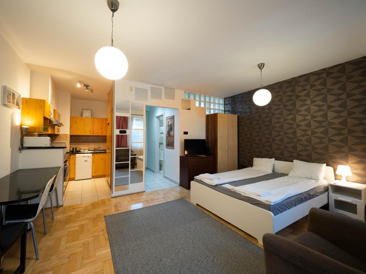 Super Cute Studio With Terrace Next To Gozsdu Passage Budapeste Exterior foto